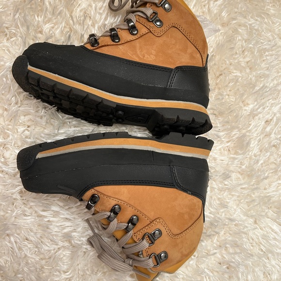 Little Kids Timberland Reinforced Carbon Toe boots - Picture 4 of 12